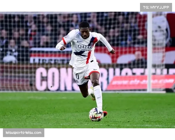 巴黎圣日耳曼4-3-3体系成熟 登贝莱伪九号角色转型成功